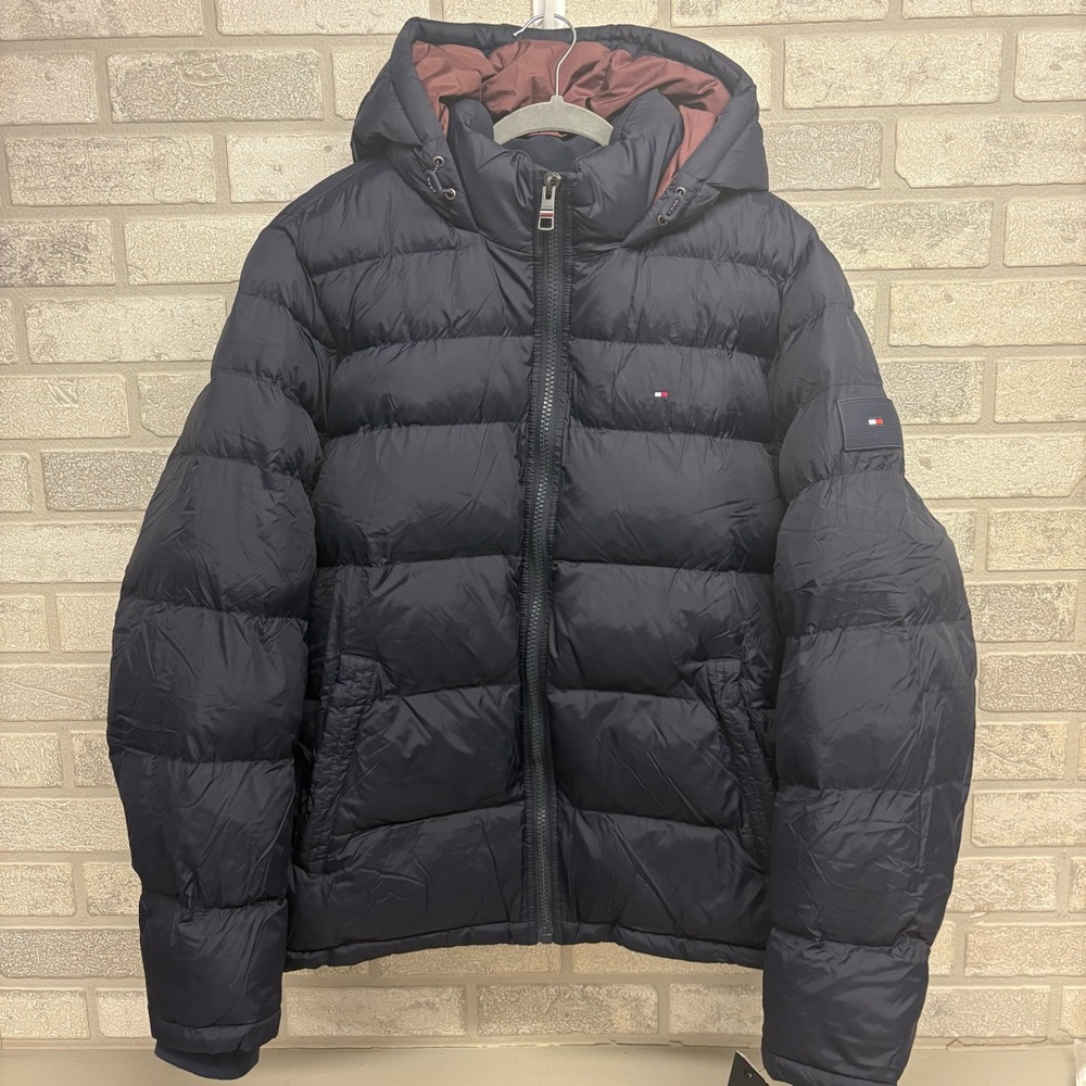 Tommy Hilfiger Wind and Wind Water Resistant Puffer Coat Size XL